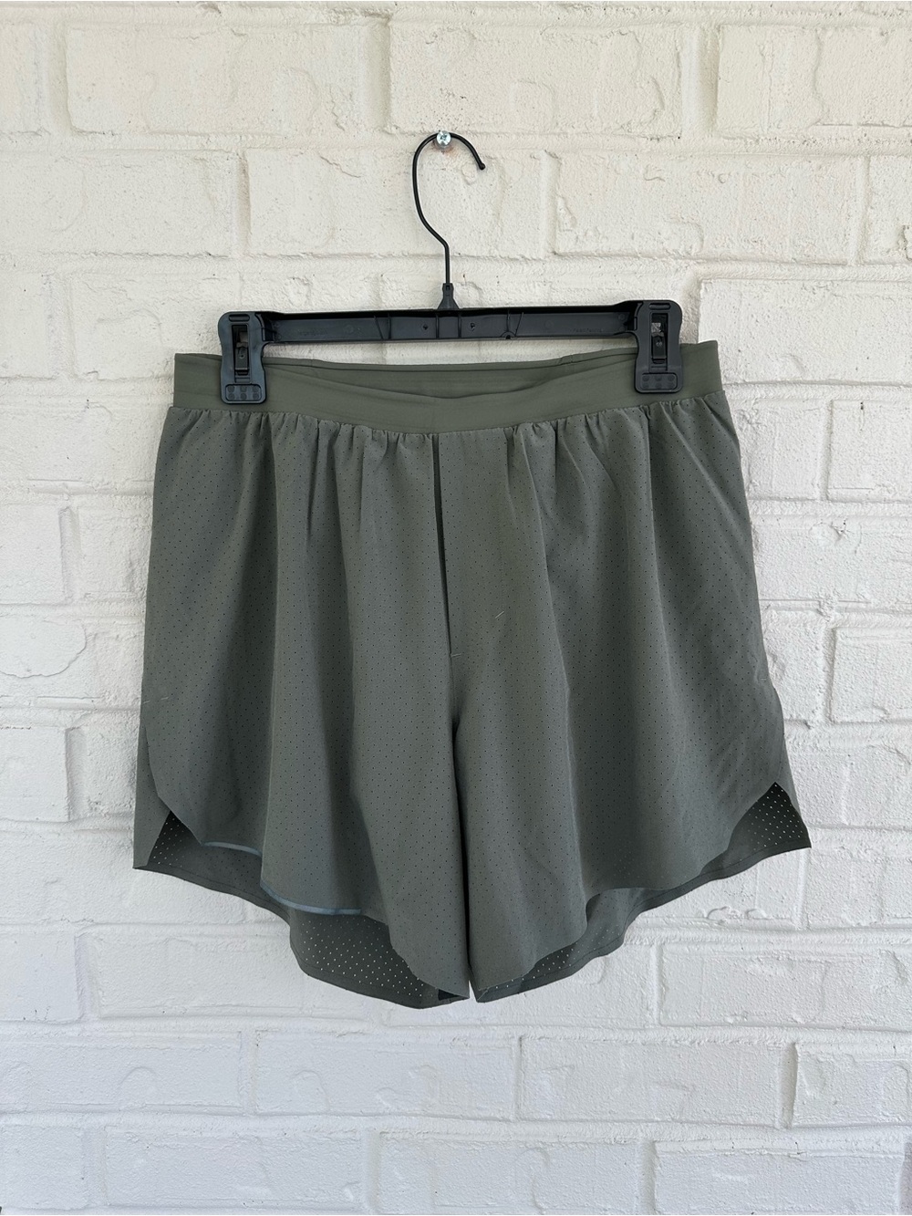 Lululemon Shorts Size Medium